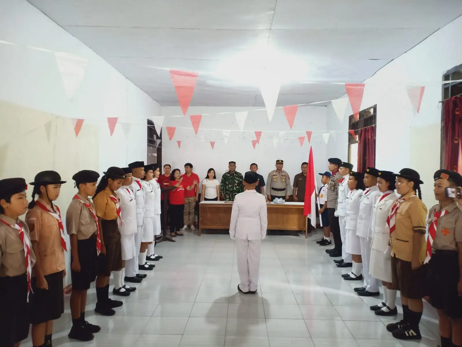 Pengukuhan Paskibra Kecamatan Lembean Timur Tahun 2025, Wujud Semangat Patriotisme Generasi Muda